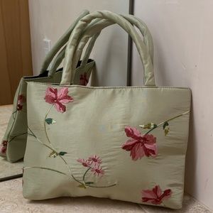 VINTAGE 90s silk mini purse ✨